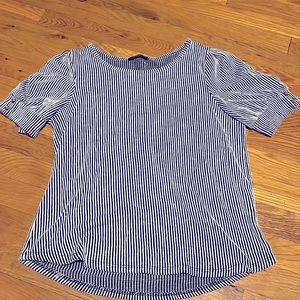 Black & White Striped Top with gold embellishments on sleeves. 🖤🤍